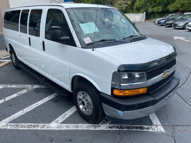 2020 CHEVROLET Express