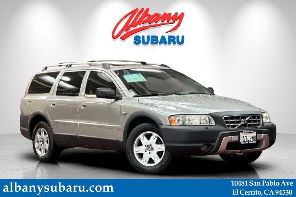 2005 VOLVO XC70
