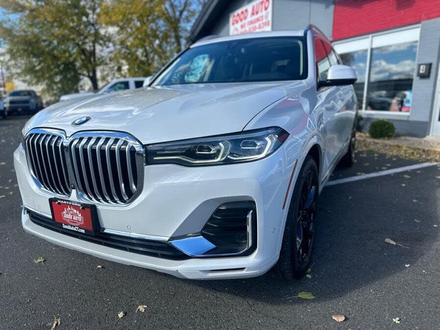 2021 BMW X7
