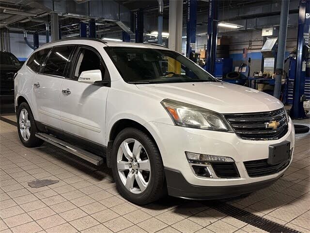 2016 CHEVROLET Traverse