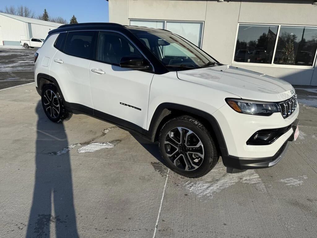 2023 JEEP Compass