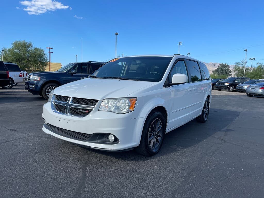 2017 DODGE Grand Caravan