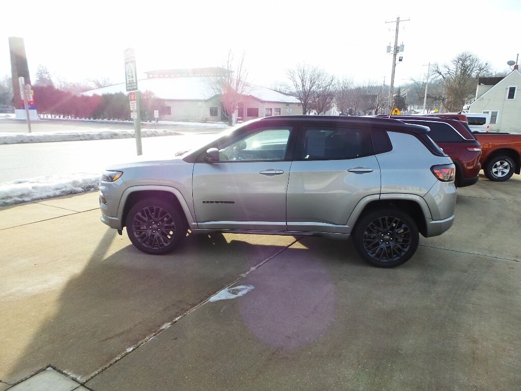 2024 JEEP Compass