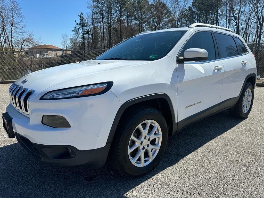 2018 JEEP Cherokee