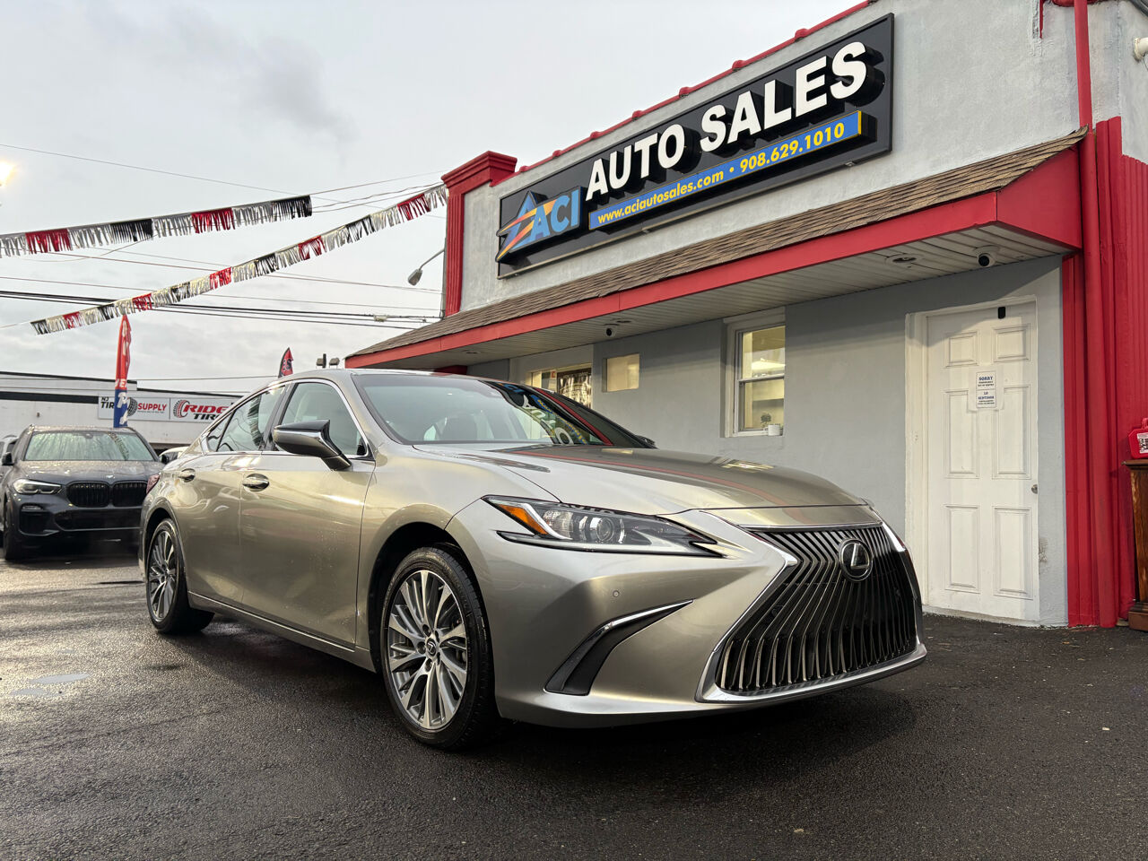 2020 LEXUS ES