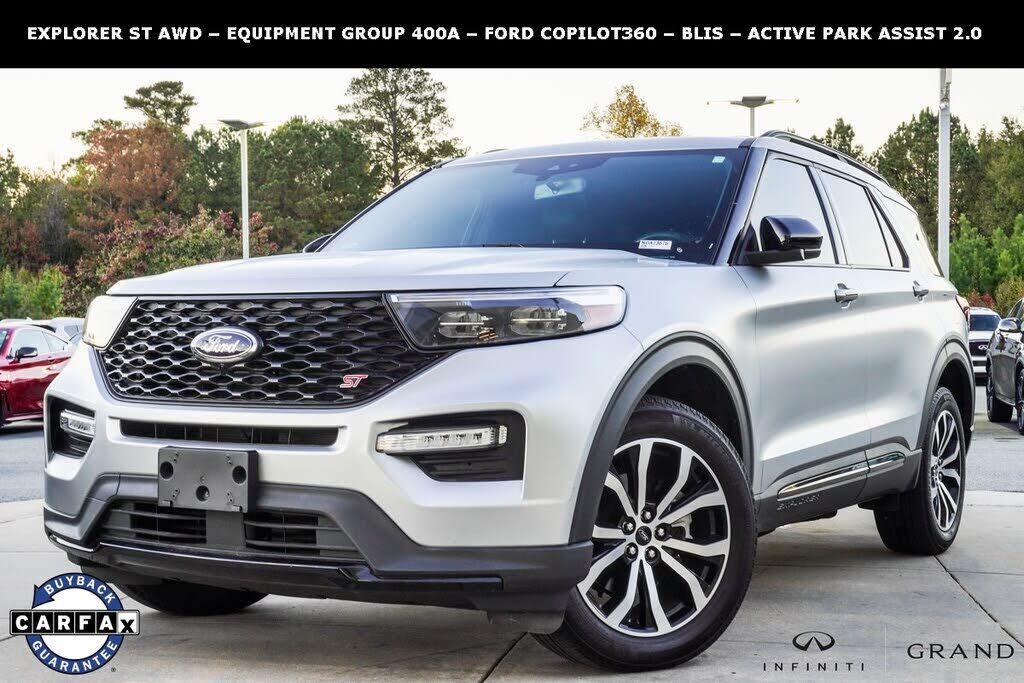 2022 FORD Explorer