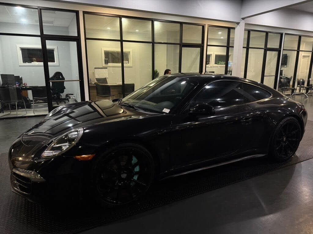 2013 PORSCHE 911