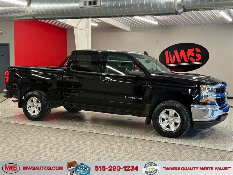 2018 CHEVROLET Silverado