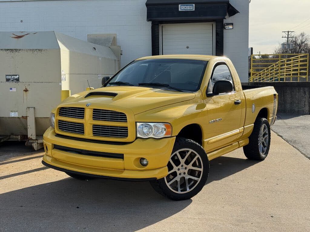 2004 DODGE Ram