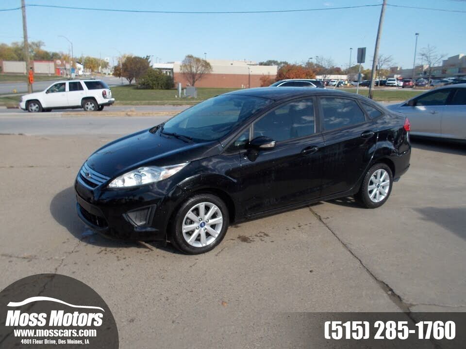 2013 FORD Fiesta