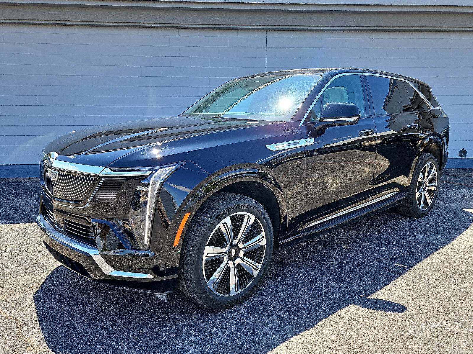 2025 CADILLAC Escalade IQ