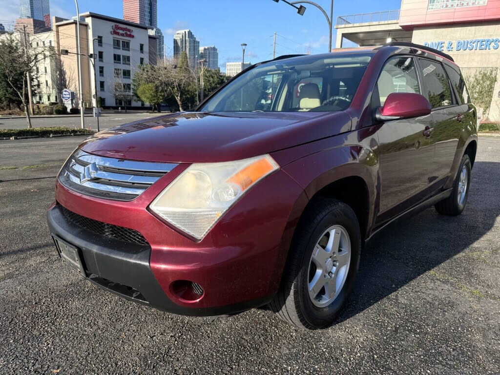Suzuki XL7