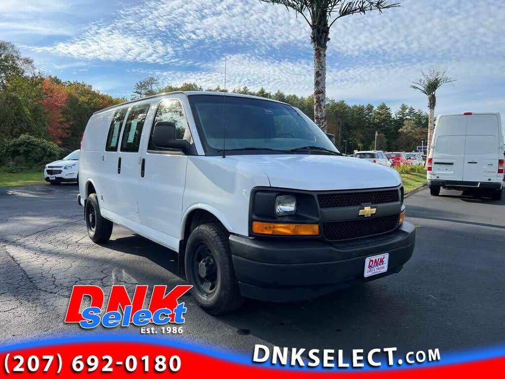 2017 CHEVROLET Express