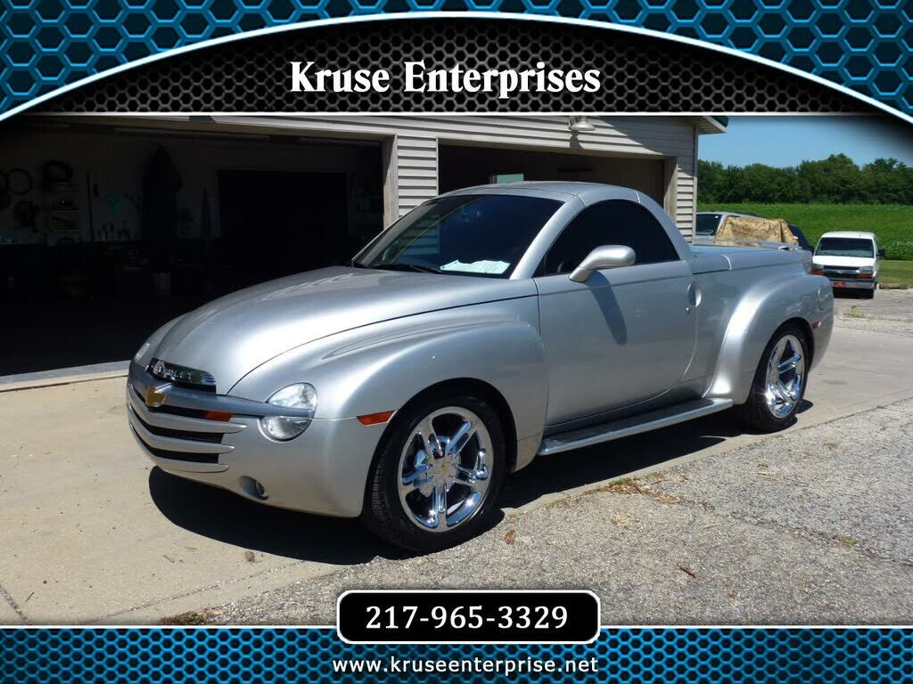 2004 CHEVROLET SSR