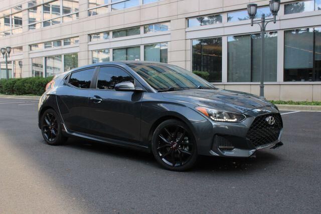 2019 HYUNDAI Veloster