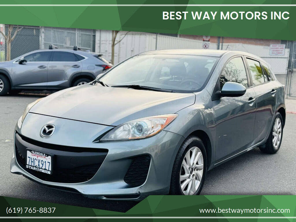 2013 MAZDA Mazda3
