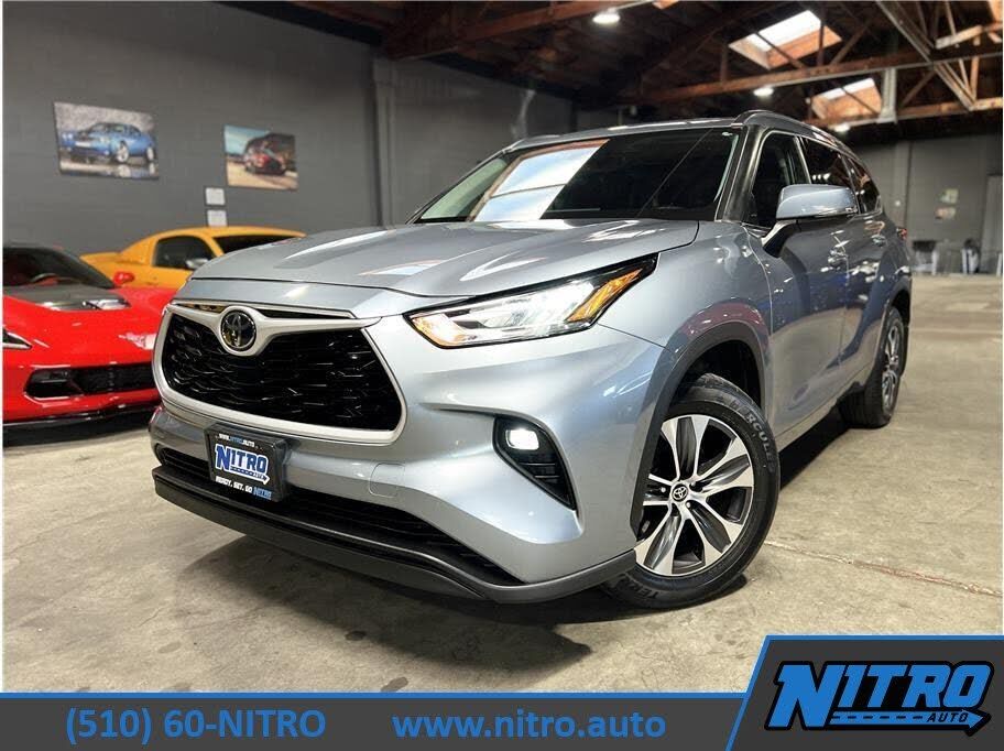 2020 TOYOTA Highlander