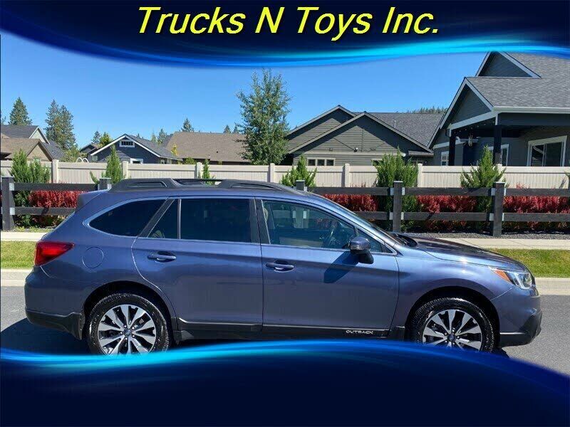 2017 SUBARU Outback
