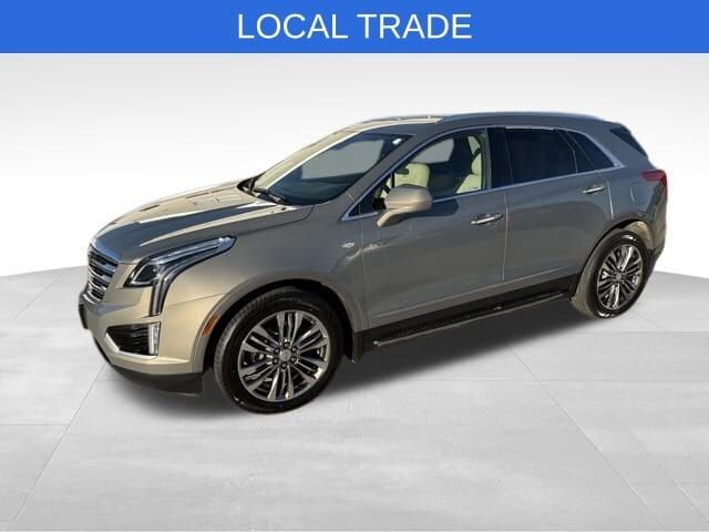 2017 CADILLAC XT5