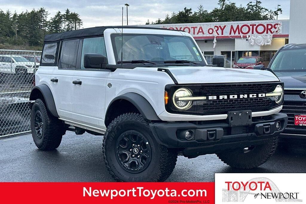 2023 FORD Bronco