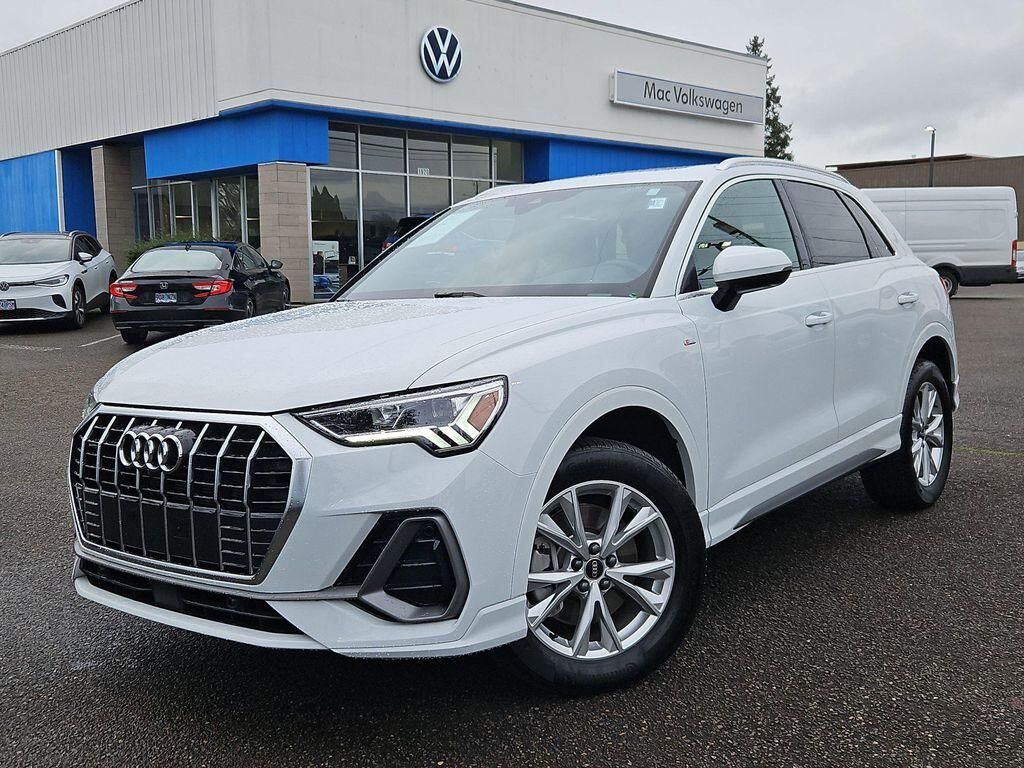 2023 AUDI Q3