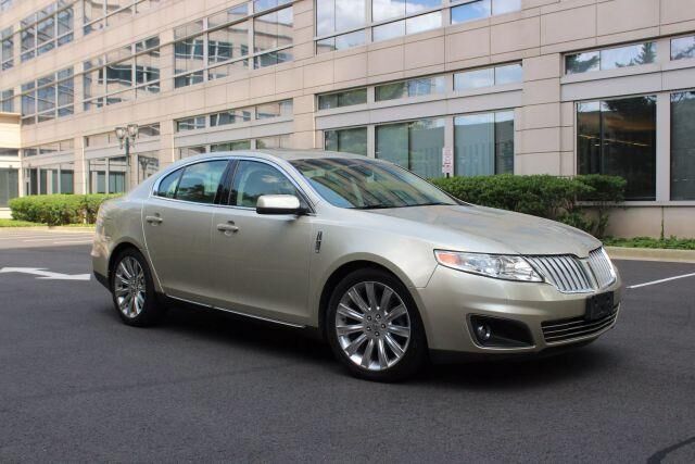 Lincoln MKS