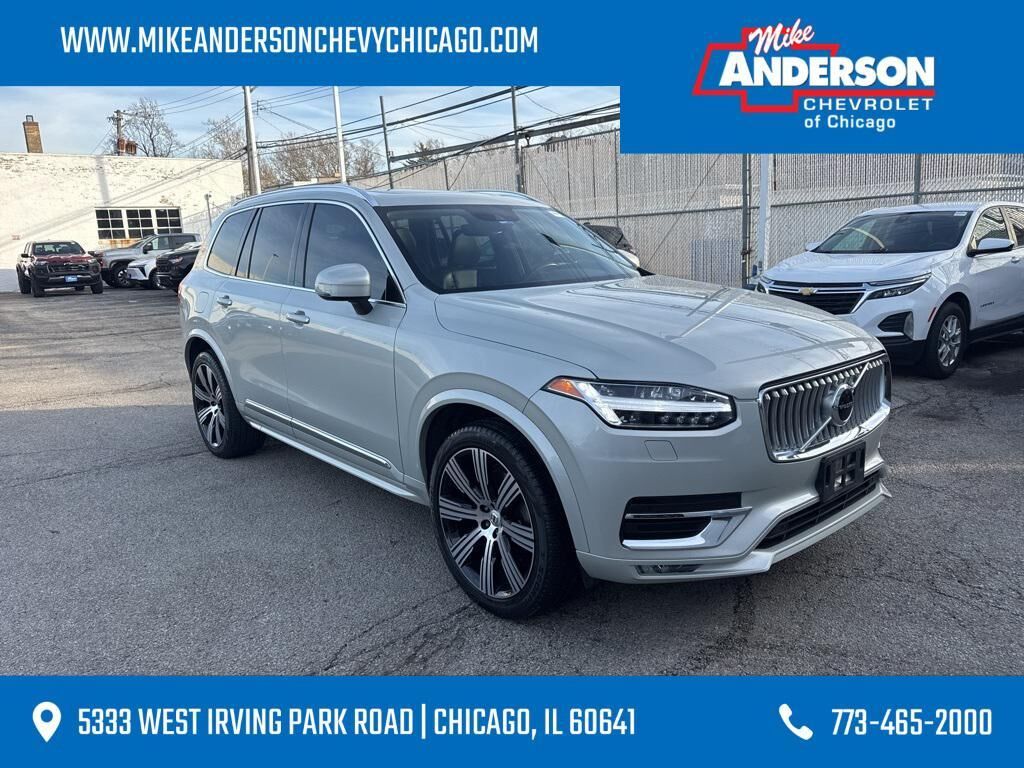 2021 VOLVO XC90