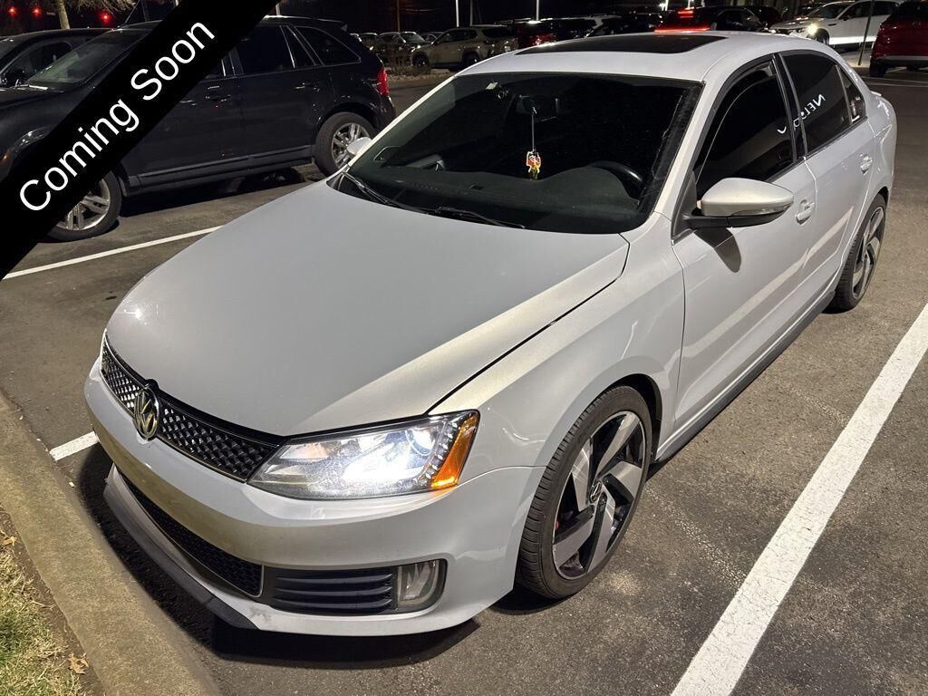 2013 VOLKSWAGEN Jetta