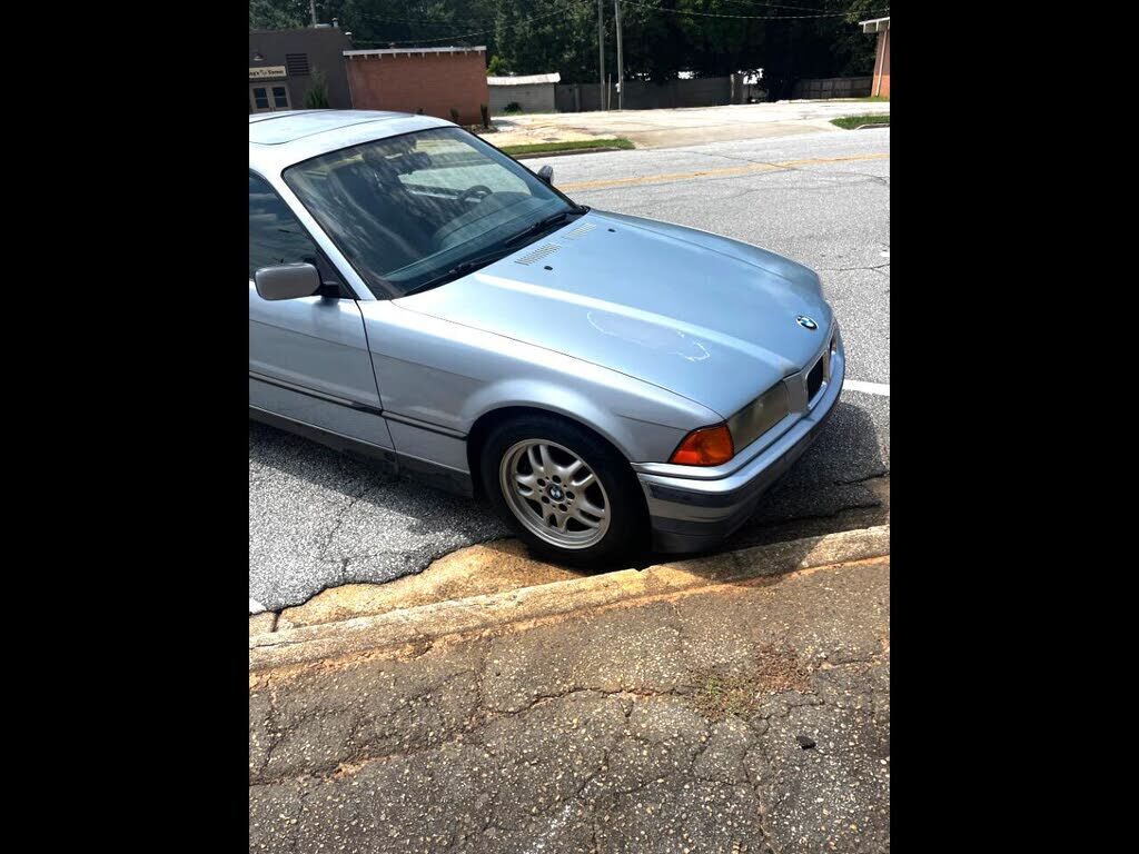 1992 BMW 3 Series