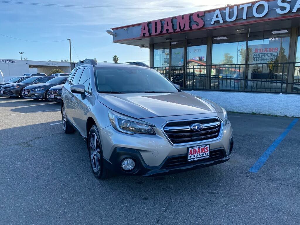 2018 SUBARU Outback