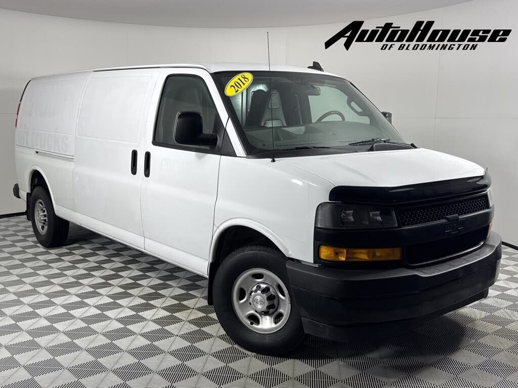 2018 CHEVROLET Express