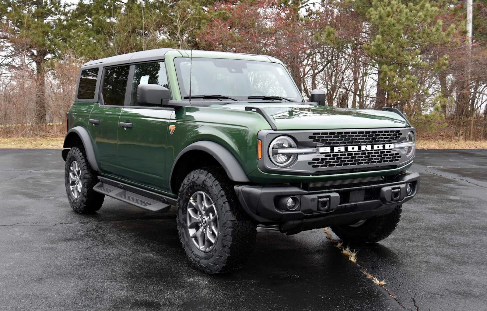 2025 FORD Bronco