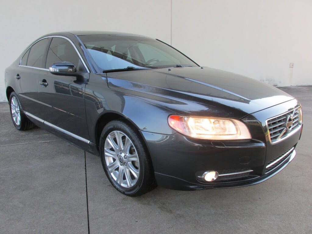 2010 VOLVO S80