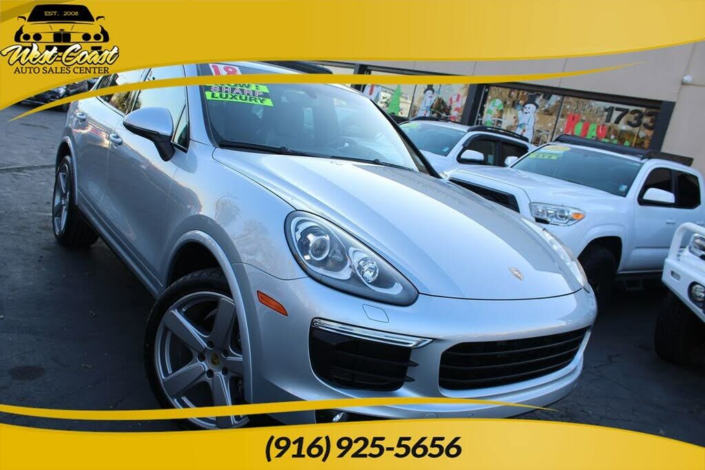 2018 PORSCHE Cayenne