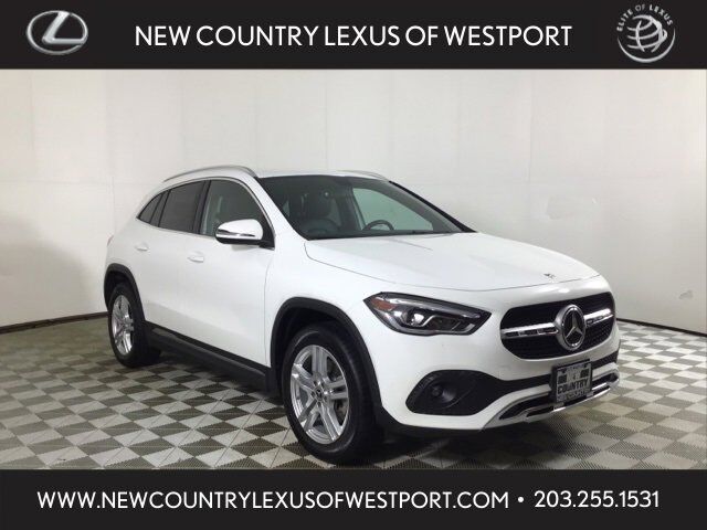 2023 MERCEDES-BENZ GLA-Class