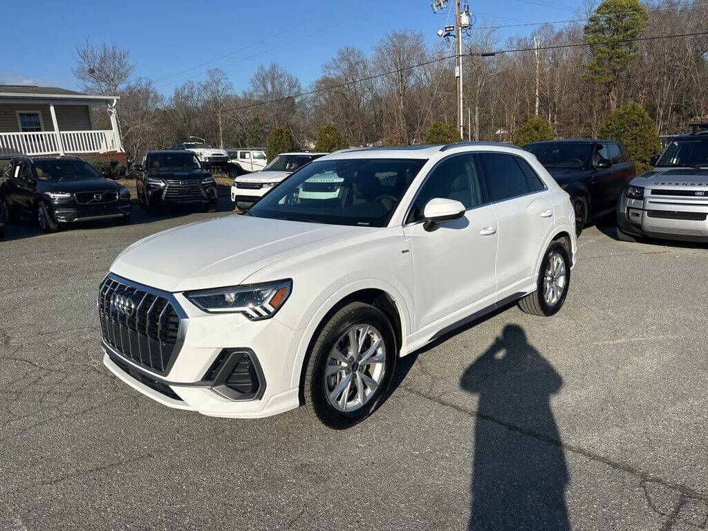 2025 AUDI Q3