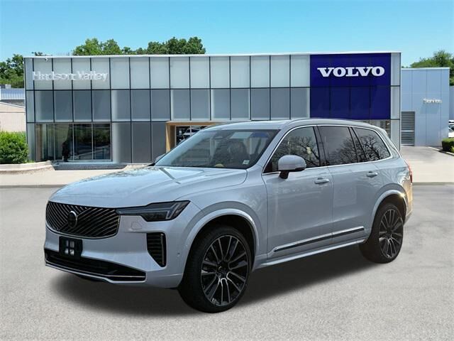 2026 VOLVO XC90