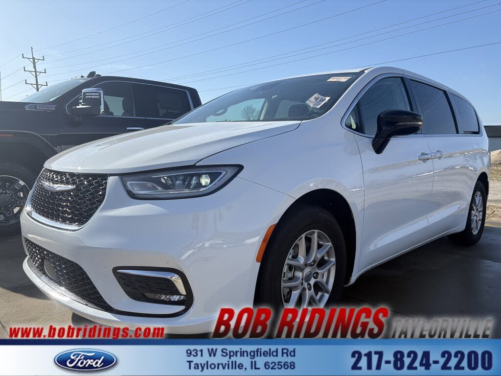 2024 CHRYSLER Pacifica