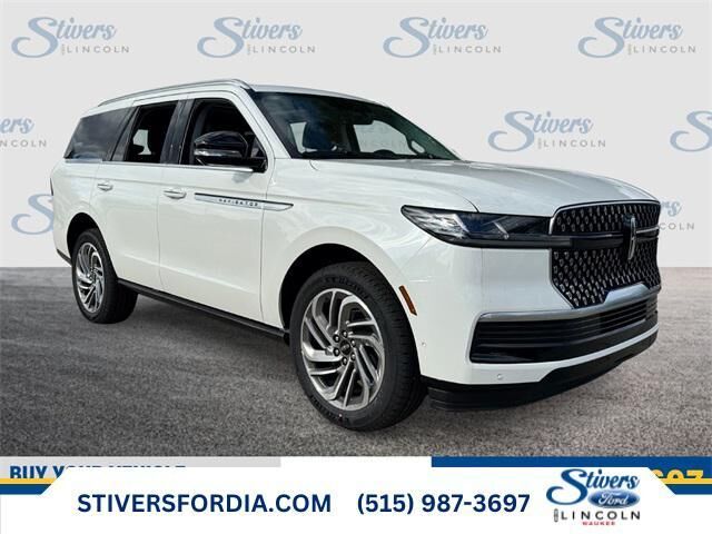 2025 LINCOLN Navigator