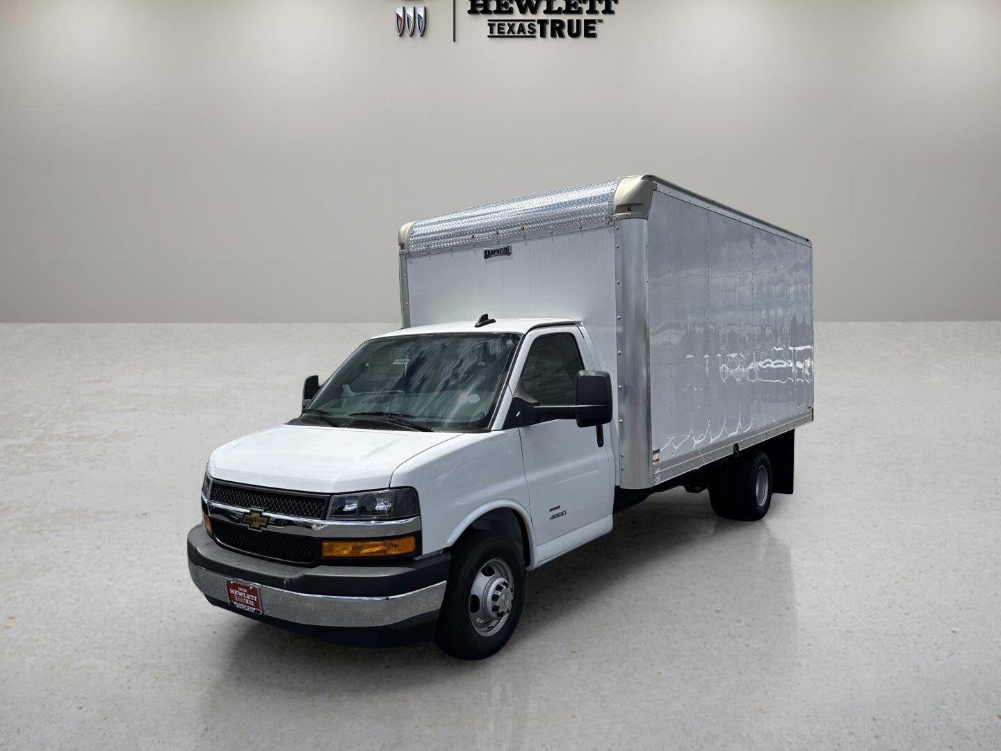 2025 CHEVROLET Express