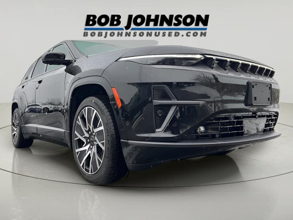 2025 JEEP Wagoneer S