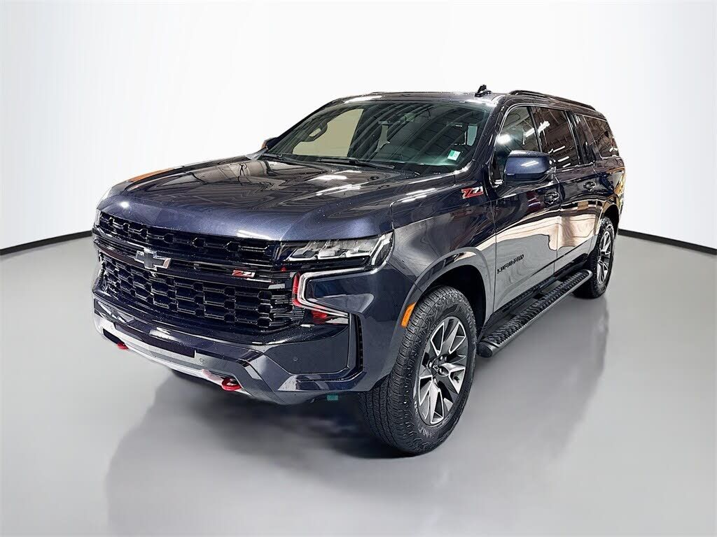 2023 CHEVROLET Suburban