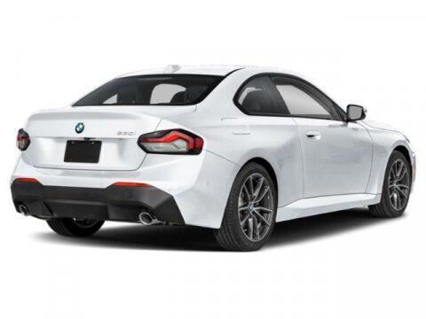 2026 BMW 230i