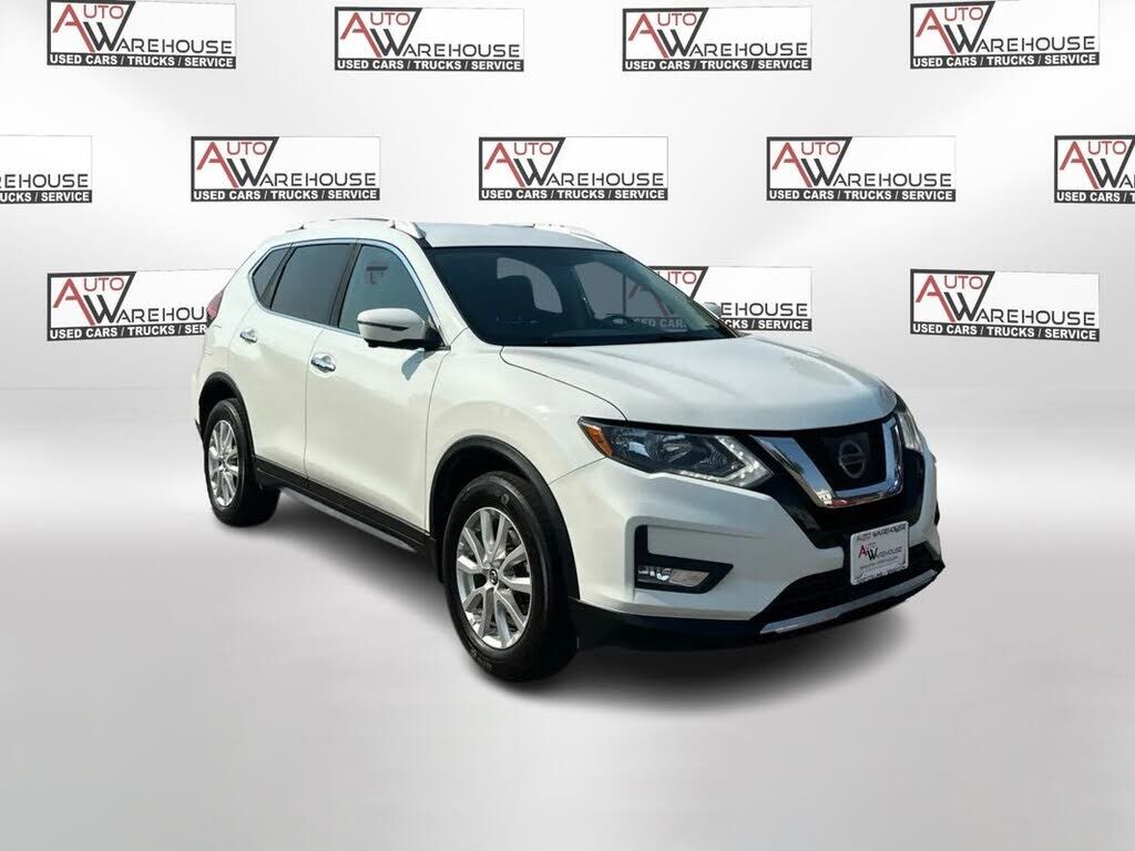 2017 NISSAN Rogue