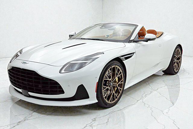2026 ASTON MARTIN DB12