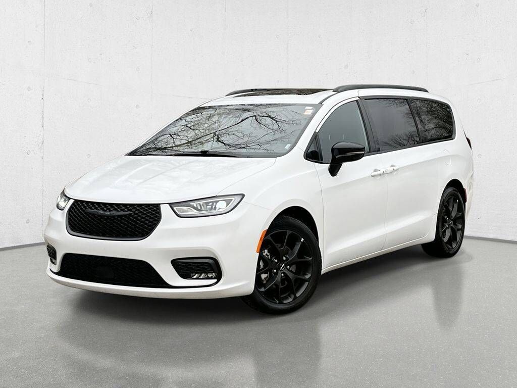 2025 CHRYSLER Pacifica