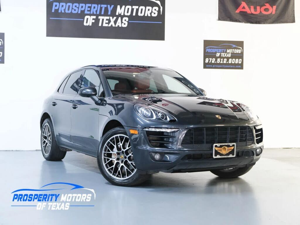 2018 PORSCHE Macan