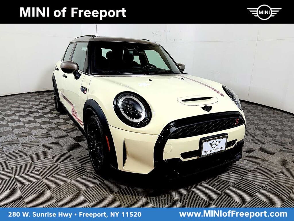 2023 MINI Hardtop
