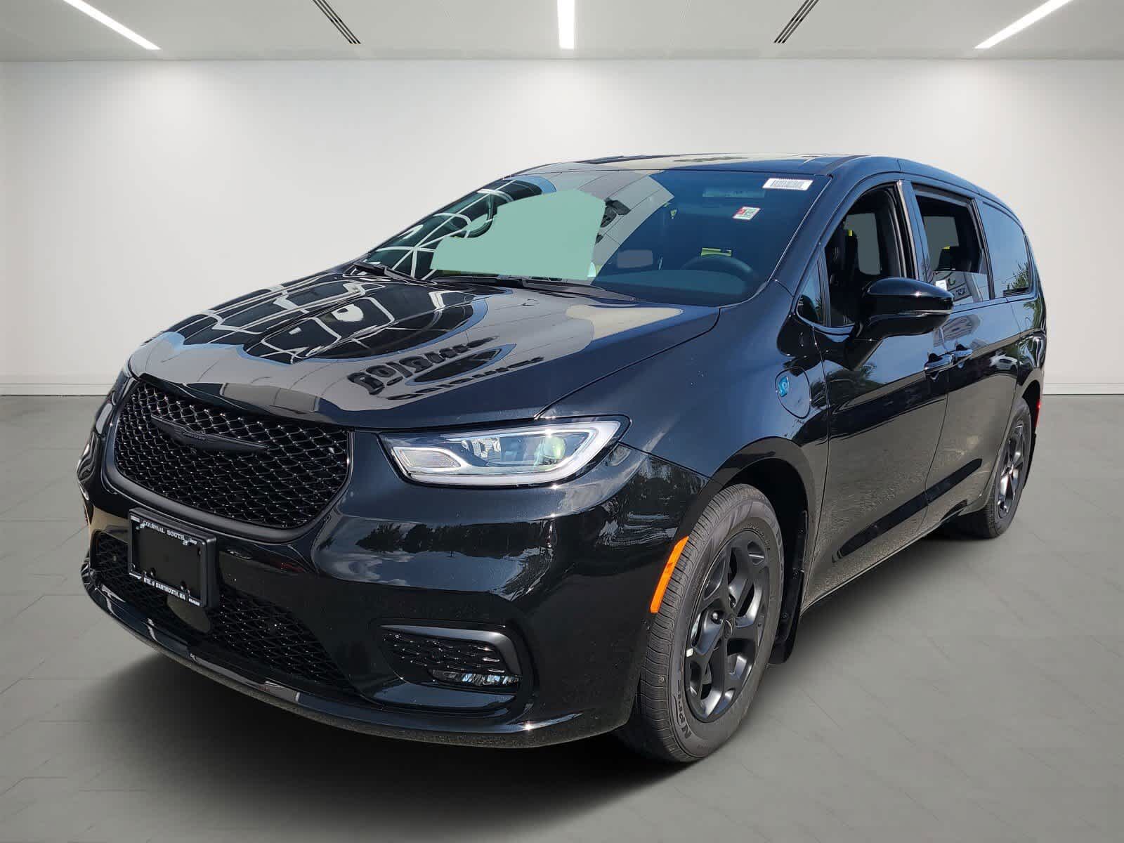 2023 CHRYSLER Pacifica