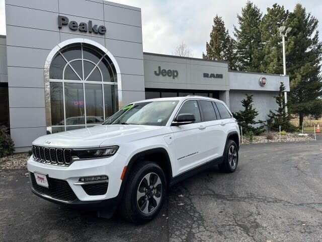 2024 JEEP Grand Cherokee